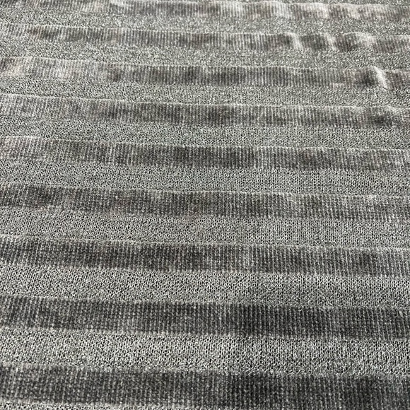 White Birch Gray Striped Sweater Off One Shoulder Size Small - Picture 6 of 6